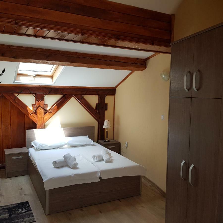 Часовника Hotel Tryavna Exterior photo