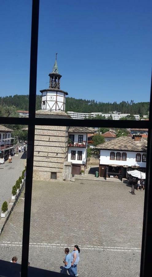 Часовника Hotel Tryavna Exterior photo