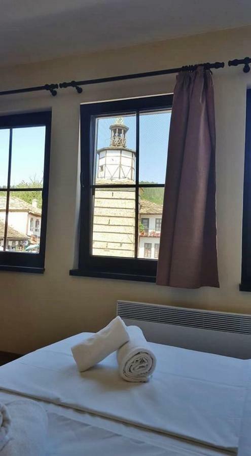 Часовника Hotel Tryavna Exterior photo